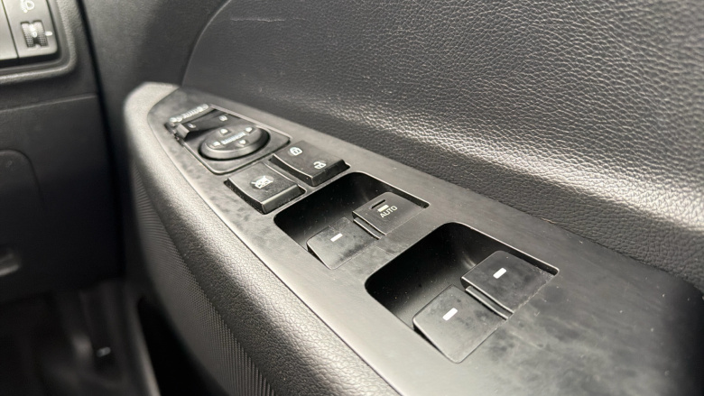 Hyundai Tucson 1.7 CRDi Blue Drive SE Nav 5dr 2WD DCT Diesel Estate